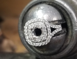 Custom Engagement Ring Design